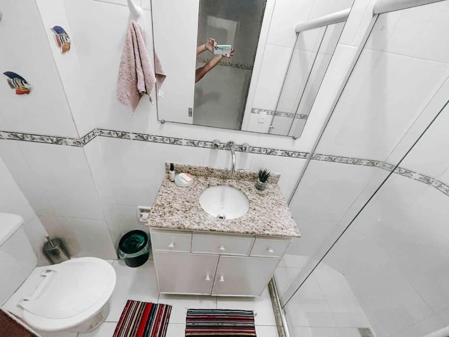Apartamento Espacoso Em Copacabana *